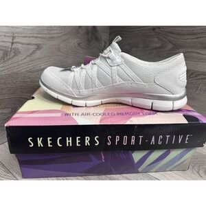 Skechers Shoes Womens 10 White Air Cooled Memory Foam Sneakers 22823 NEW IN BOX